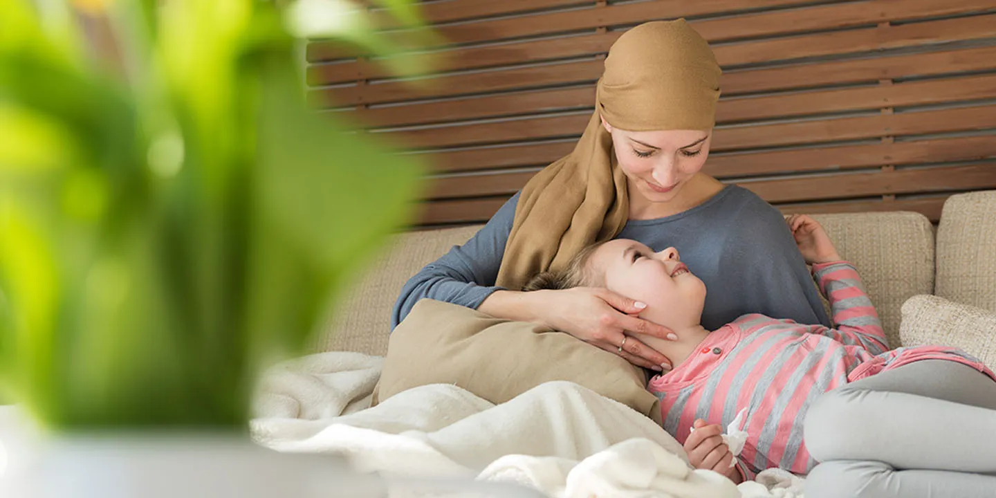 NIPRO-mother and child relaxing